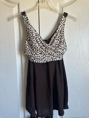 It Figures! Swimsuit Swimdress Skirt 16 QVC